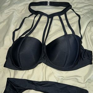 Black strappy bikini